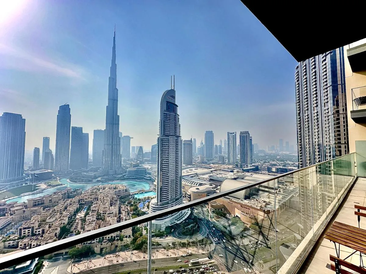 Breathtaking Burj View, Sky High Luxury 2BR Apartment by 2nd Best Home - 3