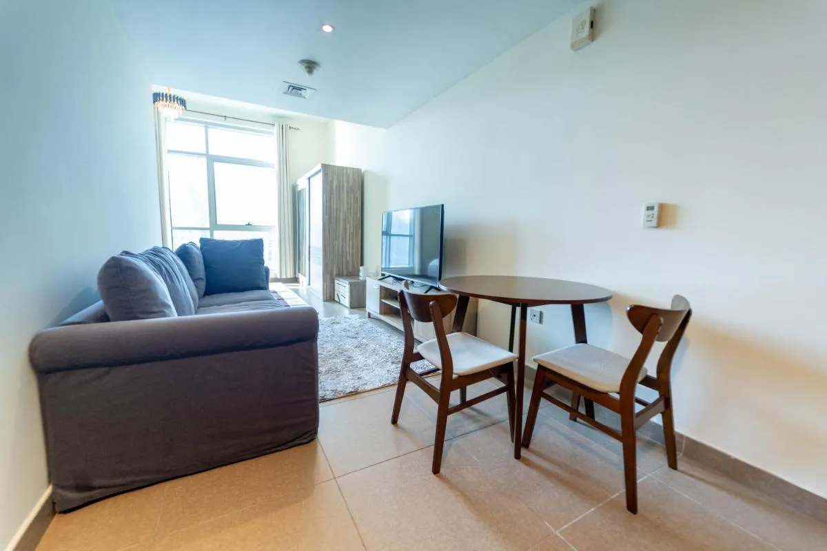 Brown Stone Holiday Homes Hamilton - 3