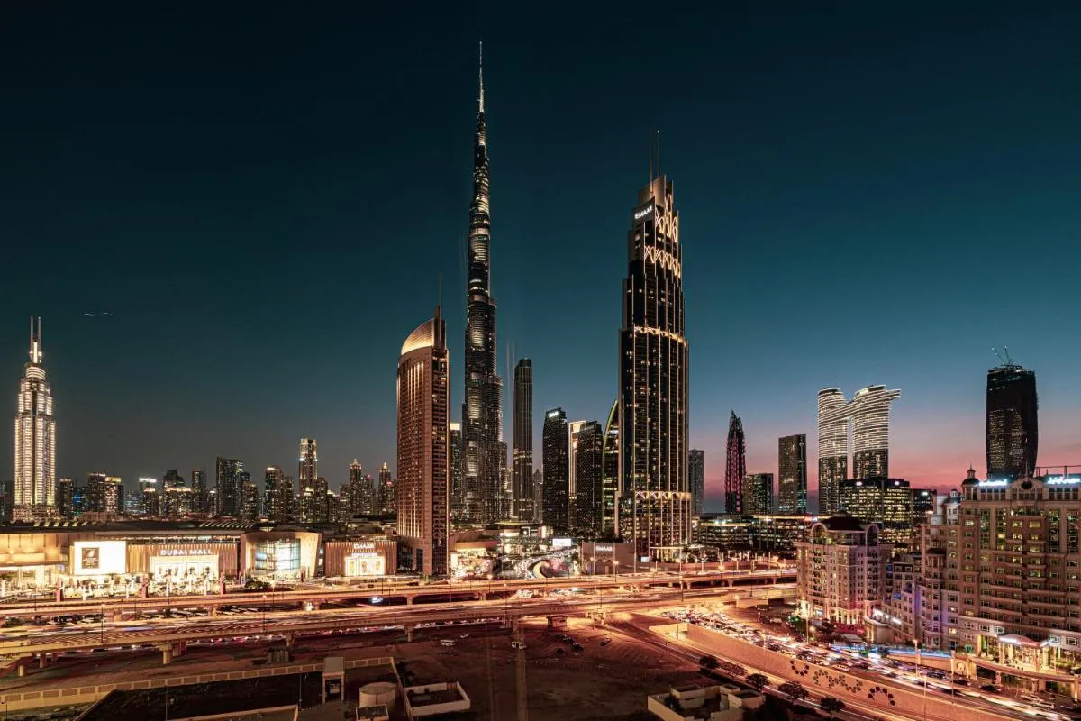 Burj Khalifa View, 2 Balcony w Lounge, Dubai Mall Access, Gym, Infinity-Pool, Playground, BBQ, Family Friendly - 3