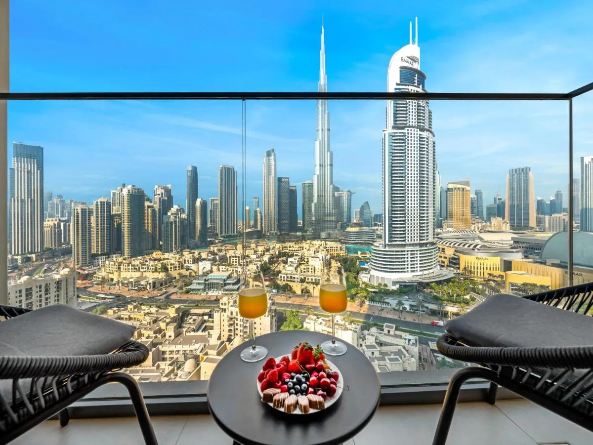 Burj Khalifa View Luxe 2BR, 5 Mins walk to Dubai Mall - 2