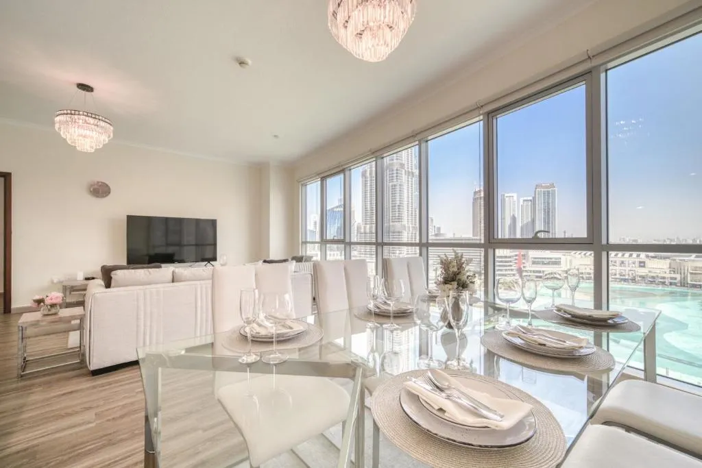 Burj Residence 1, Downtown Dubai – Mint Stay