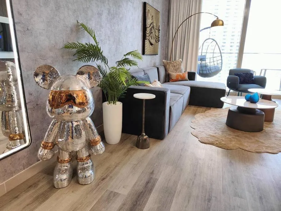 Burj View – 10 minutes walk Dream Lux Designer 3BD