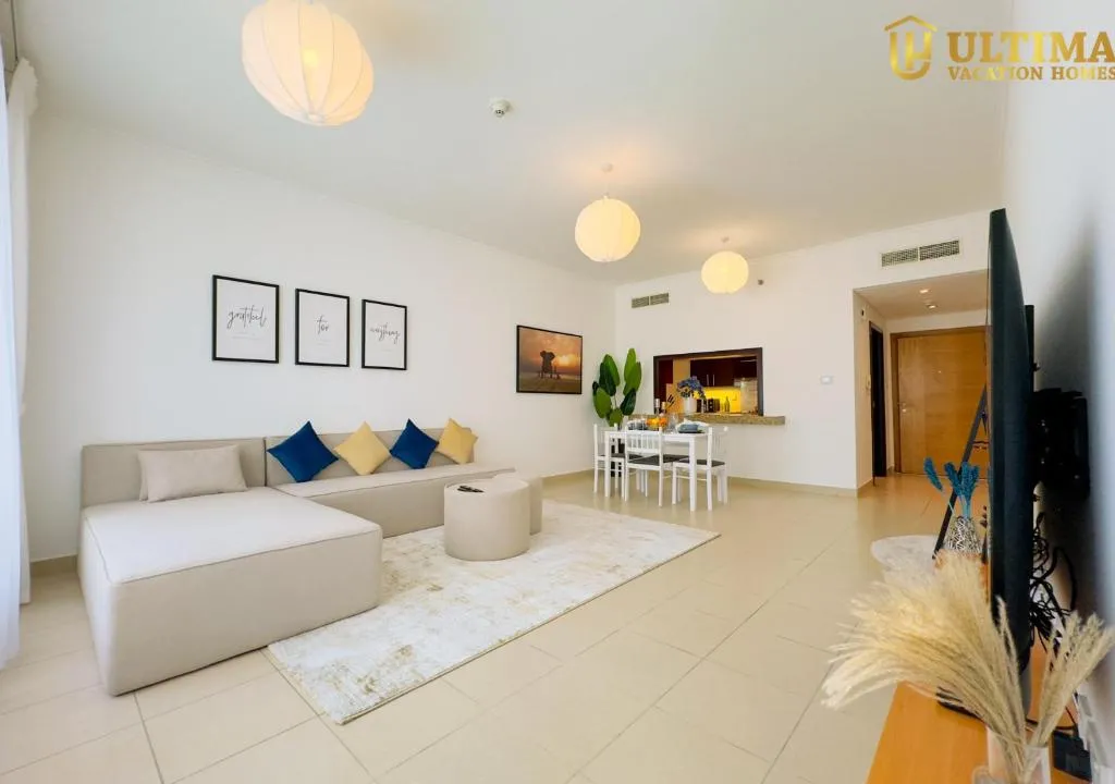 Burj Viewing 1BR Apartment close to Dubai Mall