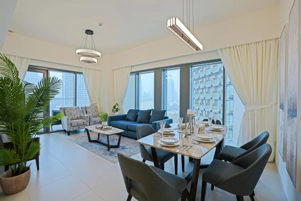 CH Grand Stay at Burj Royale – 2BR with Stunning Burj Khalifa & Fountain Views - 3
