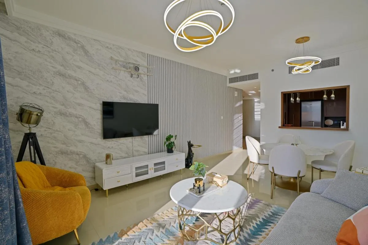 CH Skyline Retreat – 1BR with Burj Khalifa Views - 2