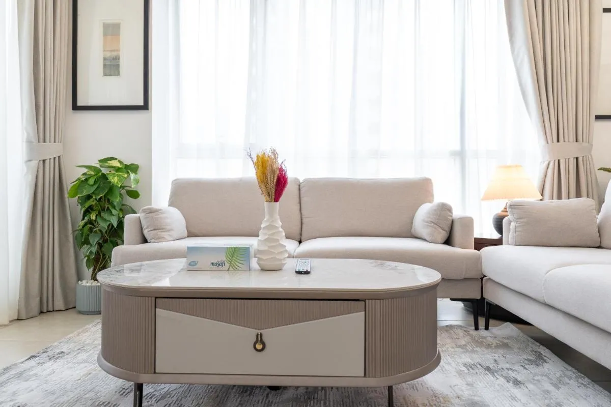 Charming 1BR Apartment – Downtown, Dubai - 3