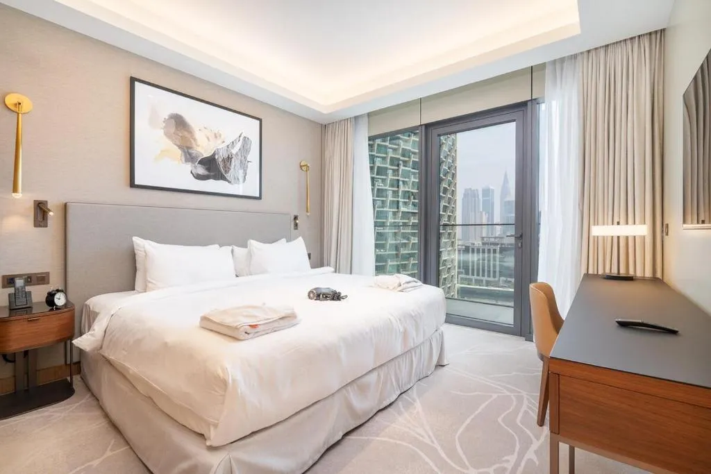 Chic apartment for 4 with Burj Khalifa views