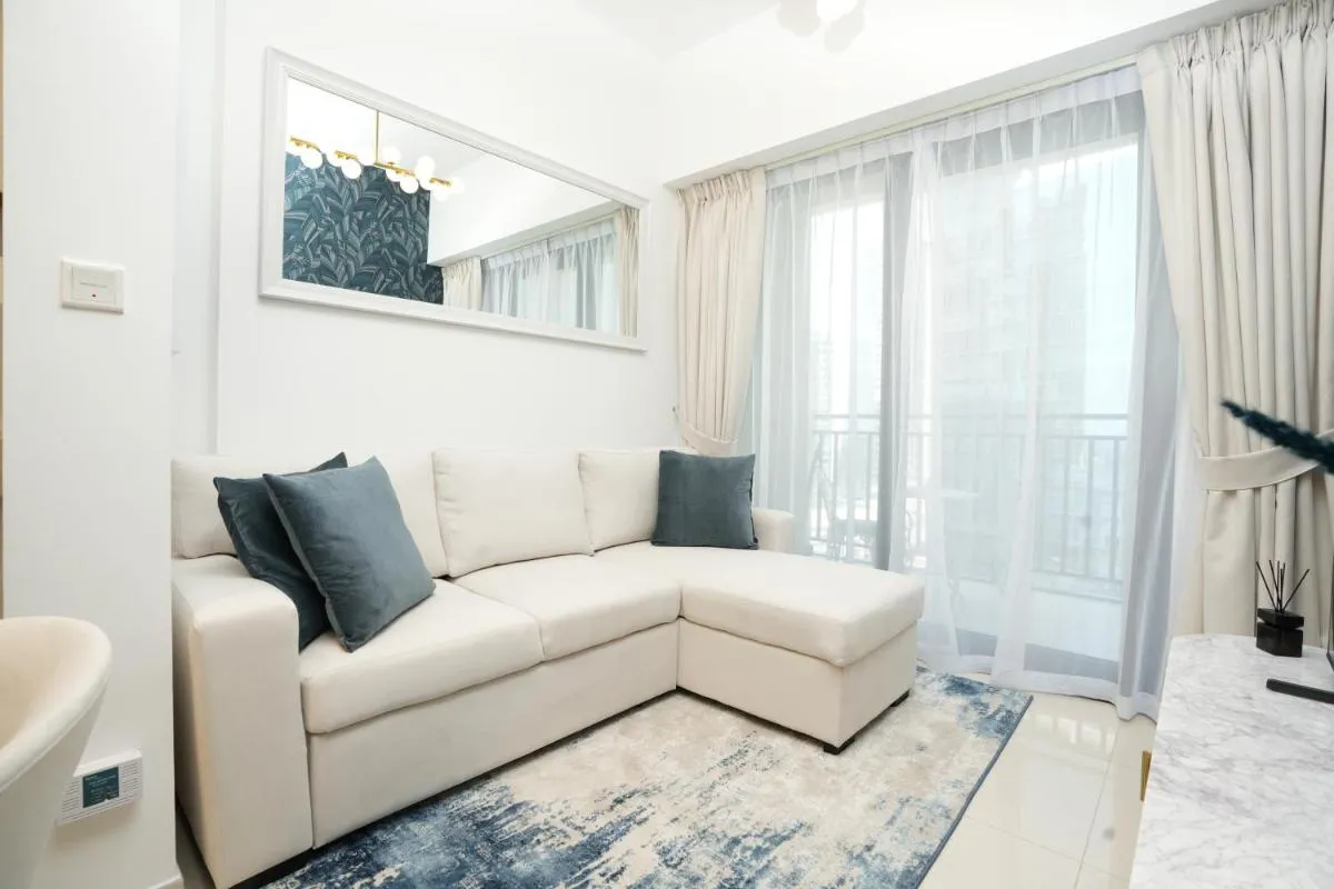 Cozy Flat in Business Bay - 2