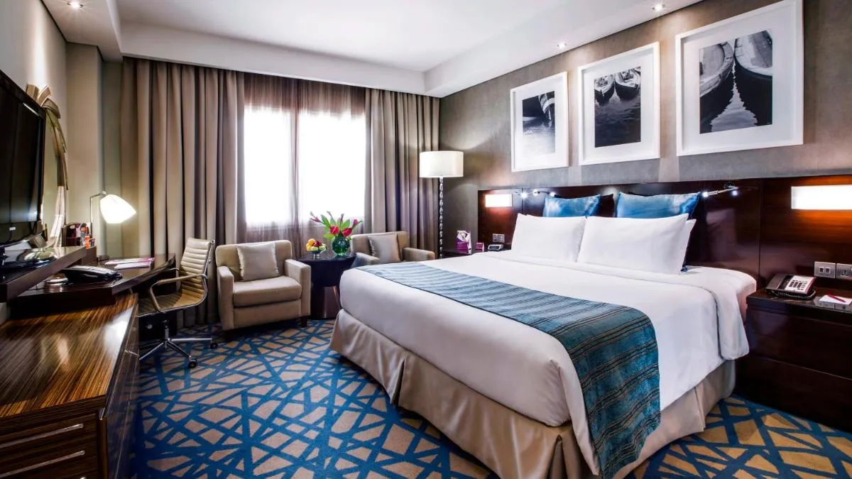 Crowne Plaza Dubai Deira, an IHG Hotel - 2