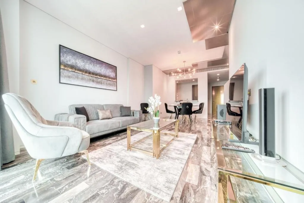 Damac Heights, Dubai Marina – Mint Stay