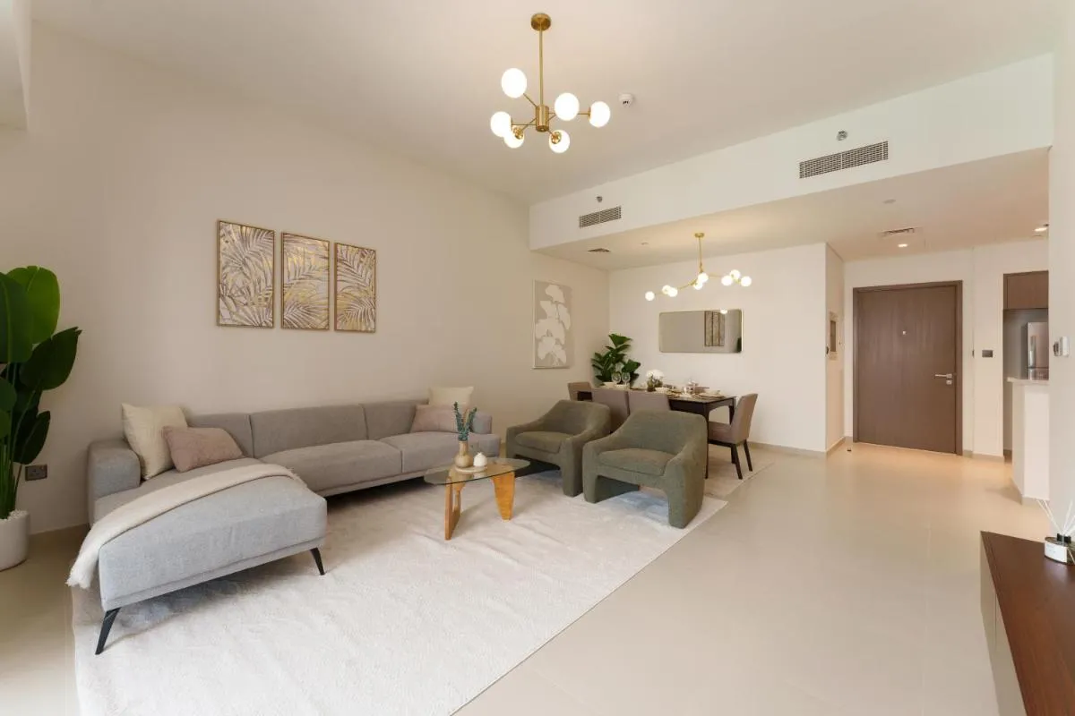 Daniels Fountain View 3BR in Downtown Dubai - 2