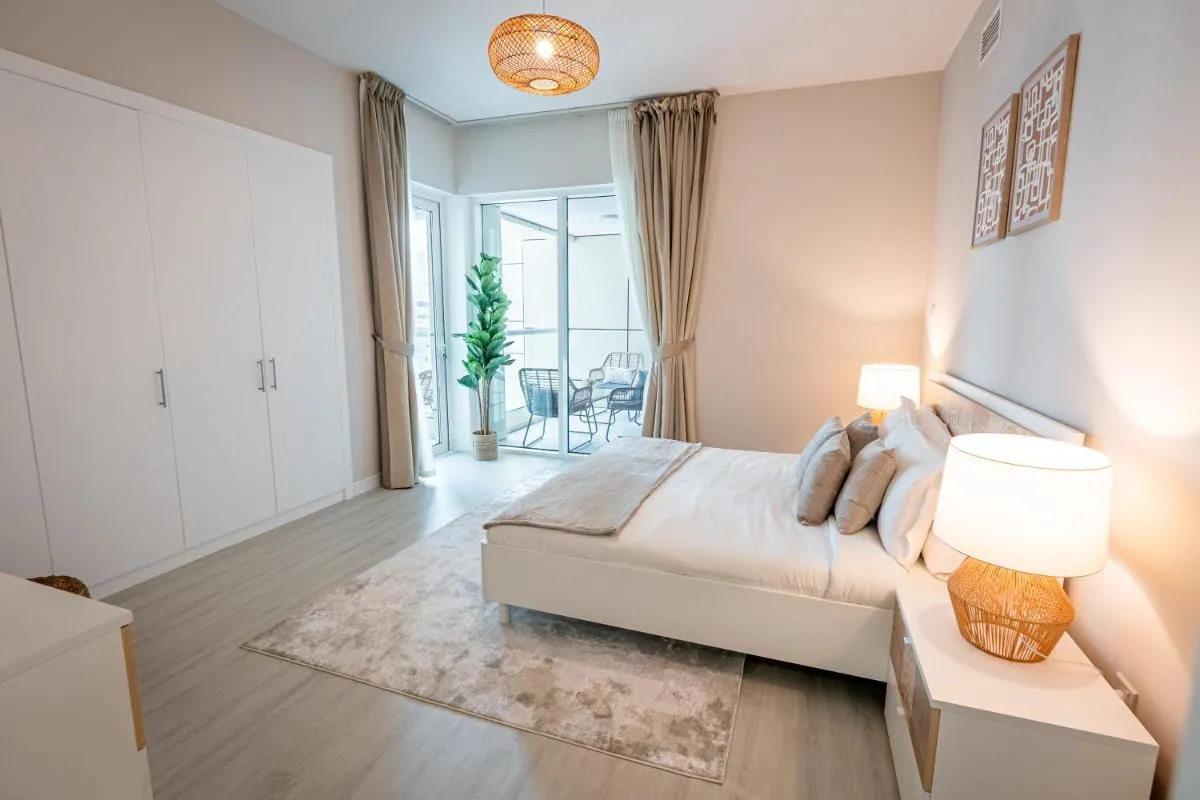Daniels Spacious 1BR in Heart of Dubai Marina - 3