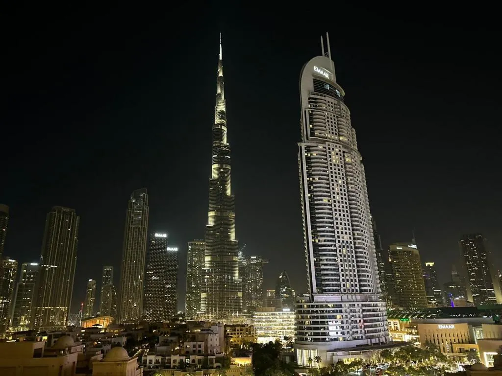 DownTown, Dubai Burj Royale 2 BDR Apartment Full Burj – Khalifa view