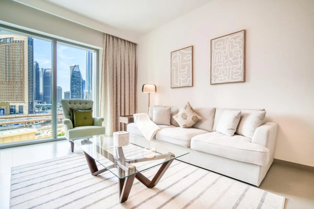 Downtown – 2BR Apartment with Burj Khalifa View - 2