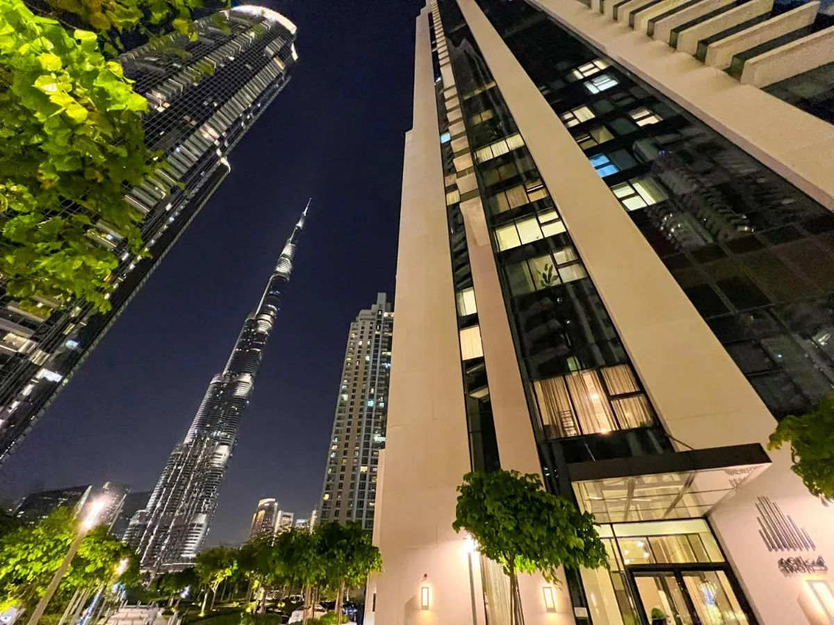 Downtown Luxury – Open Views of The City & The Sea – Walking Distance to Dubai Mall - 2