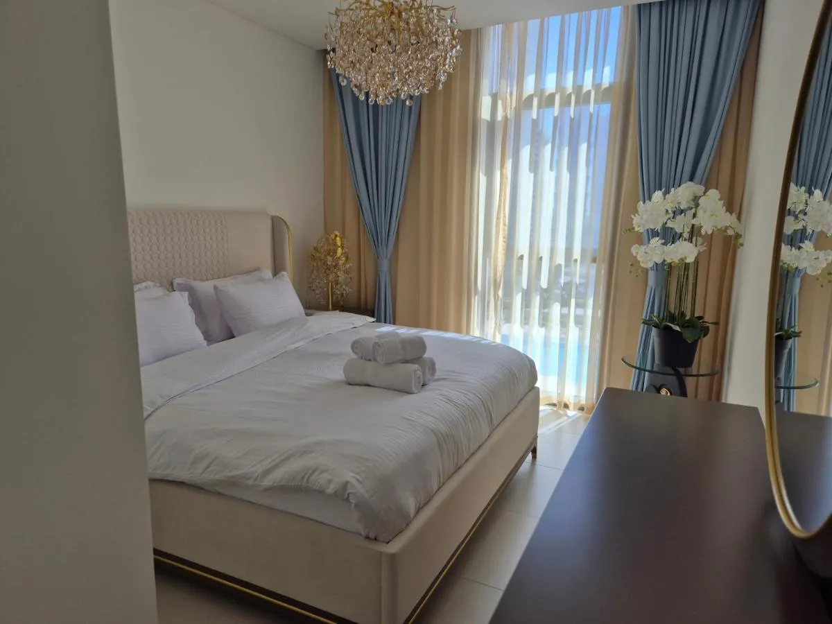 Downtown Luxury by Dubai Mall & Burj Khalifa - 2