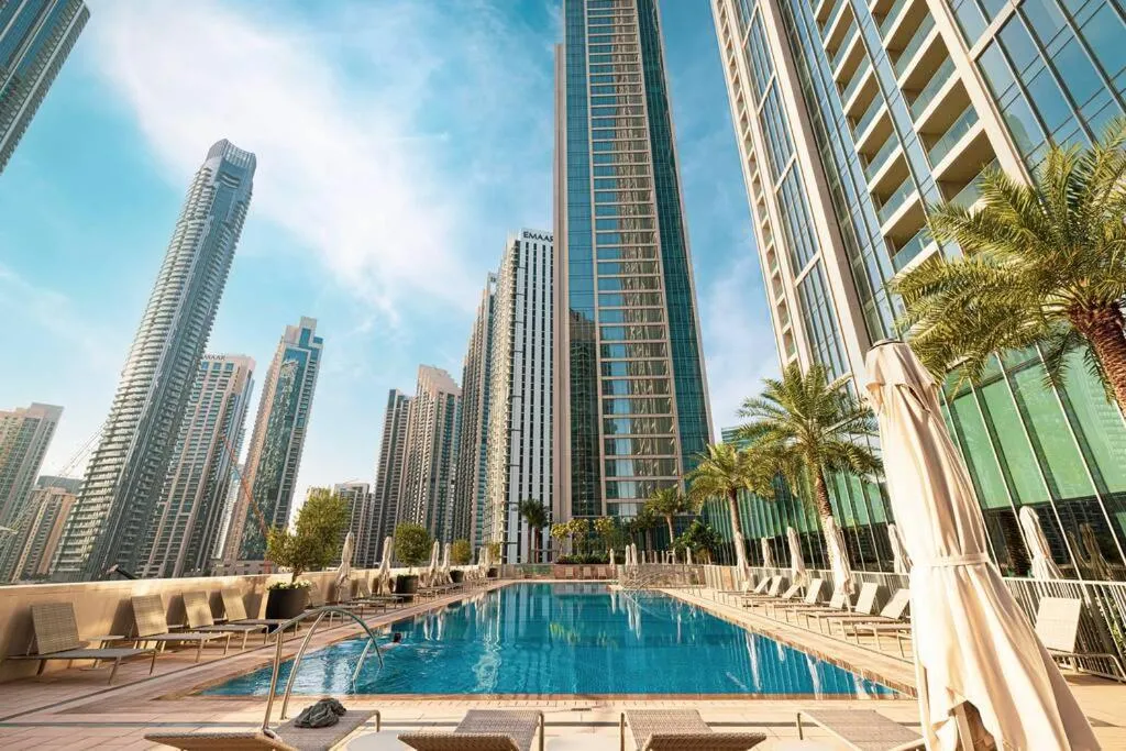 Downtown Sky High Luxury Apartment I City And Sea Views I Opp Dubai Mall Burj Khalifa - 3