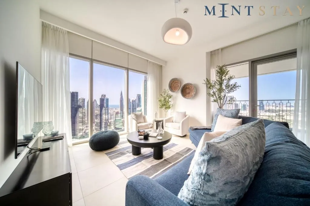 Downtown Views II City View, Downtown Dubai – Mint Stay