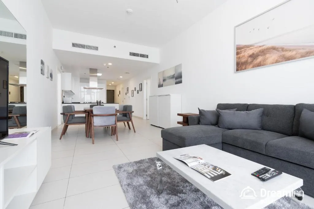Dream Inn Apartments – Royal Bay
