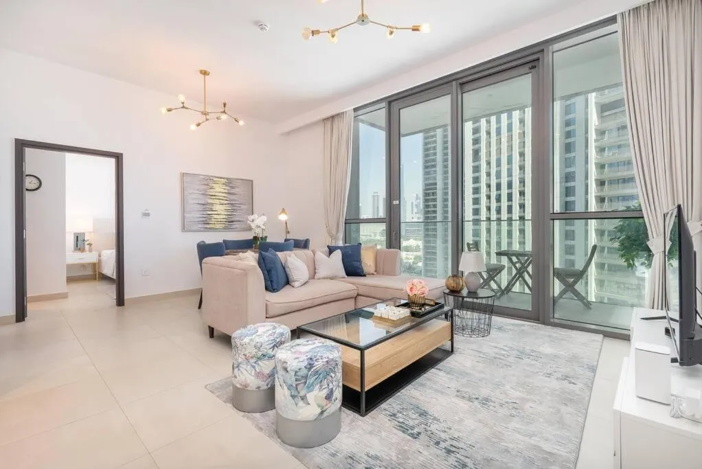 Dubai Mall Burj Khalifa Apt DV1-1309 - 3