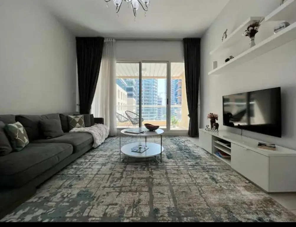 Dubai marina sail