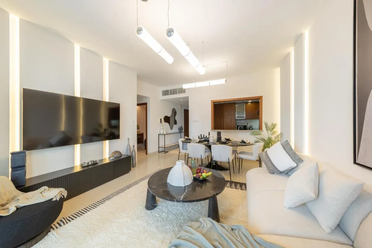 EDEN’S Homes & Villas – Standpoint Residences - 2