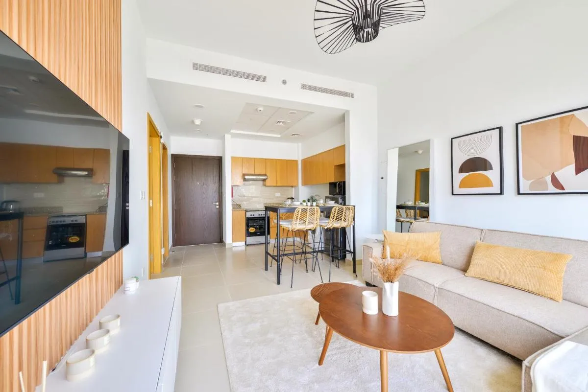 Elegant 1br Apartment At Bellevue Residence - 3