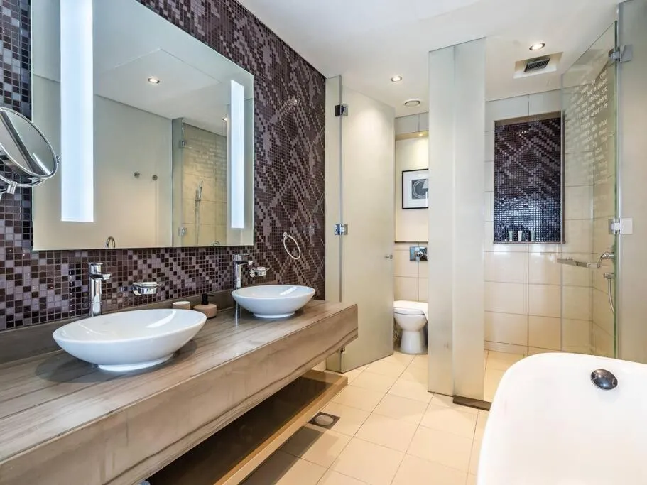 Elegant Escape : 3BHK with Captivating Views - 2