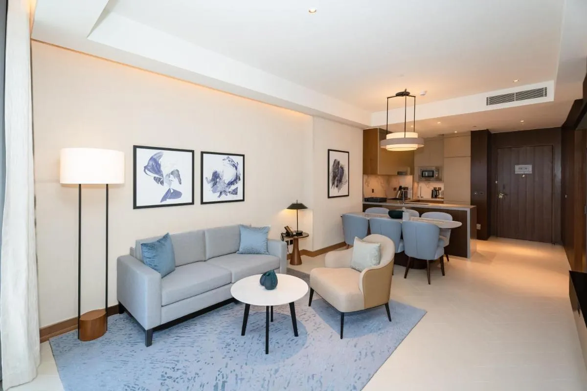 Escape24 Luxury 2BR High Floor Address Residence Downtown Brand new and Spacious Apt Dubai - 3