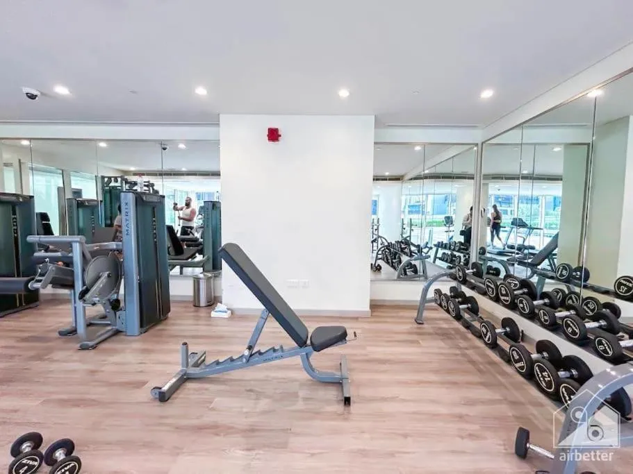 Exquisite 1BR with Burj Khalifa view - 3