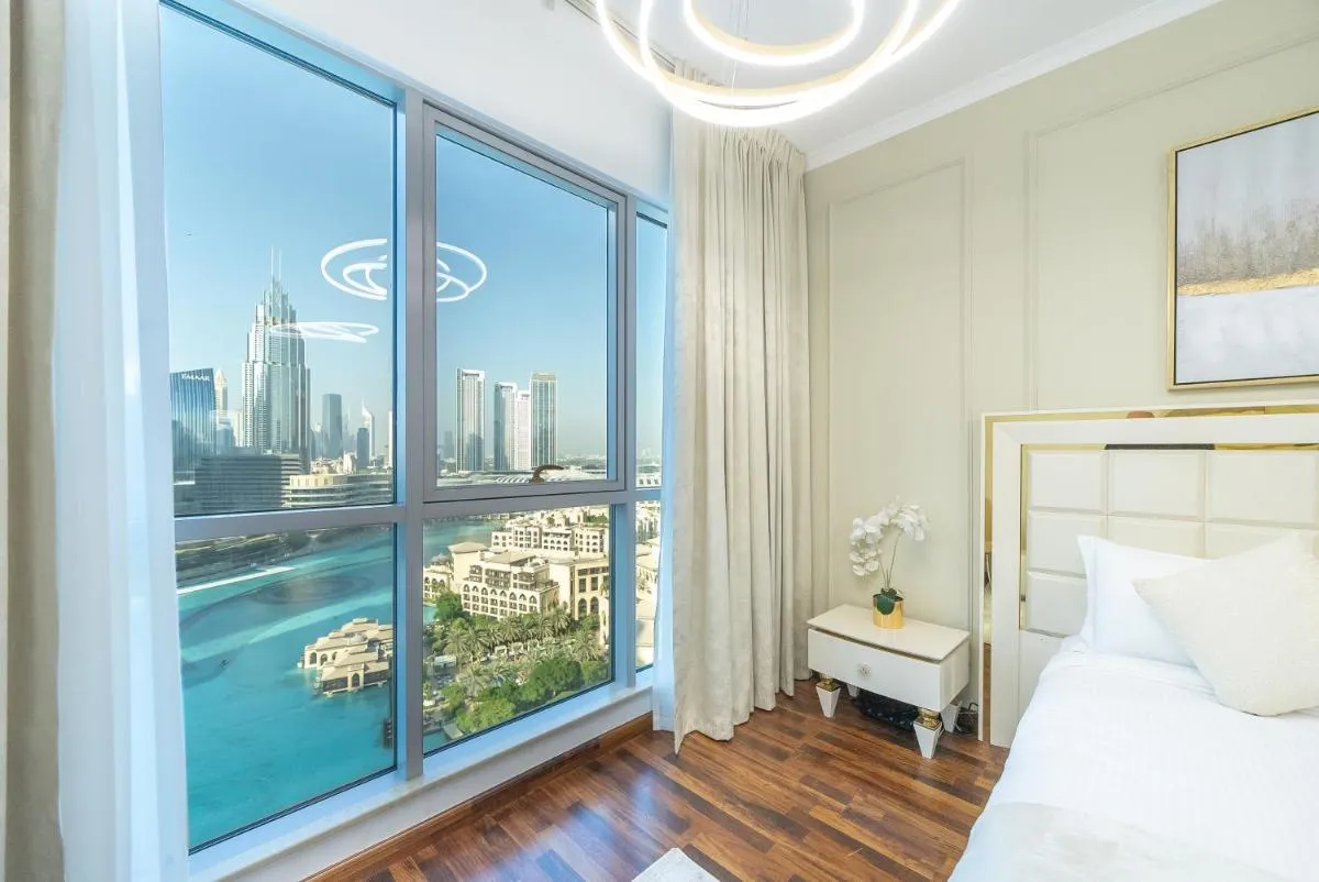 Exquisite Retreat 3BR Full Burj Khalifa & Fountain View – 18AB02 - 2