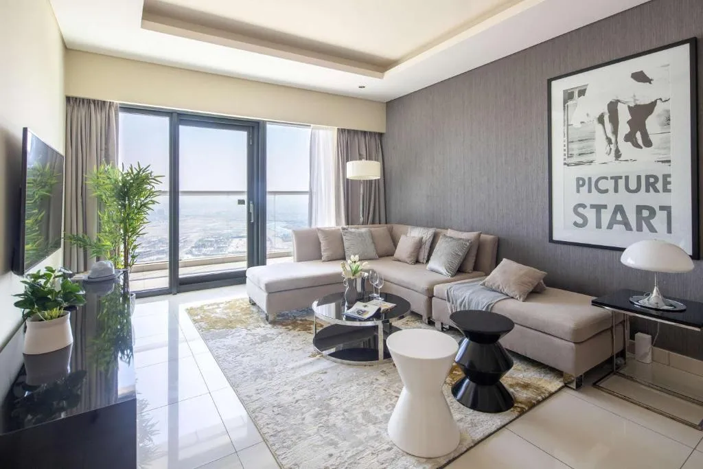 Frank Porter – Damac Paramount