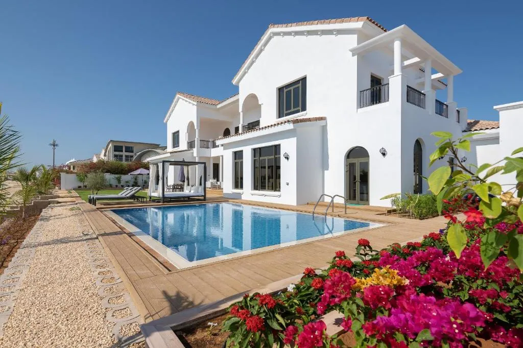 Frond K, Signature Villas, Palm Jumeirah – Mint Stay