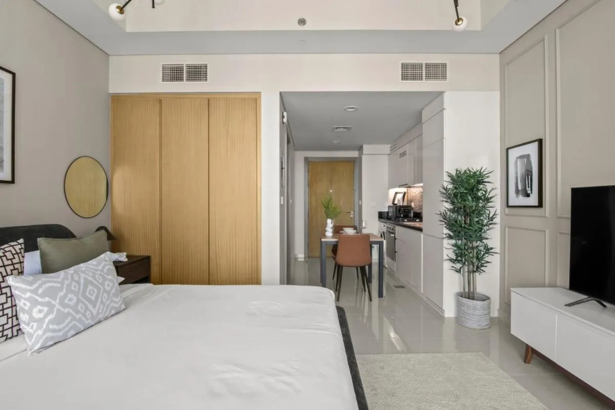 GuestReady – Contemporary studio in Business Bay - 3