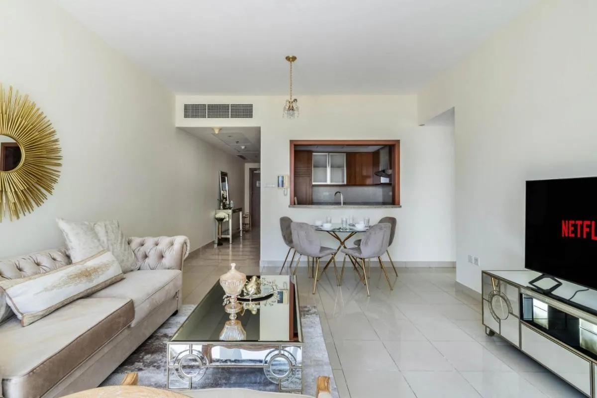 GuestReady – Downtown retreat with stunning views - 3