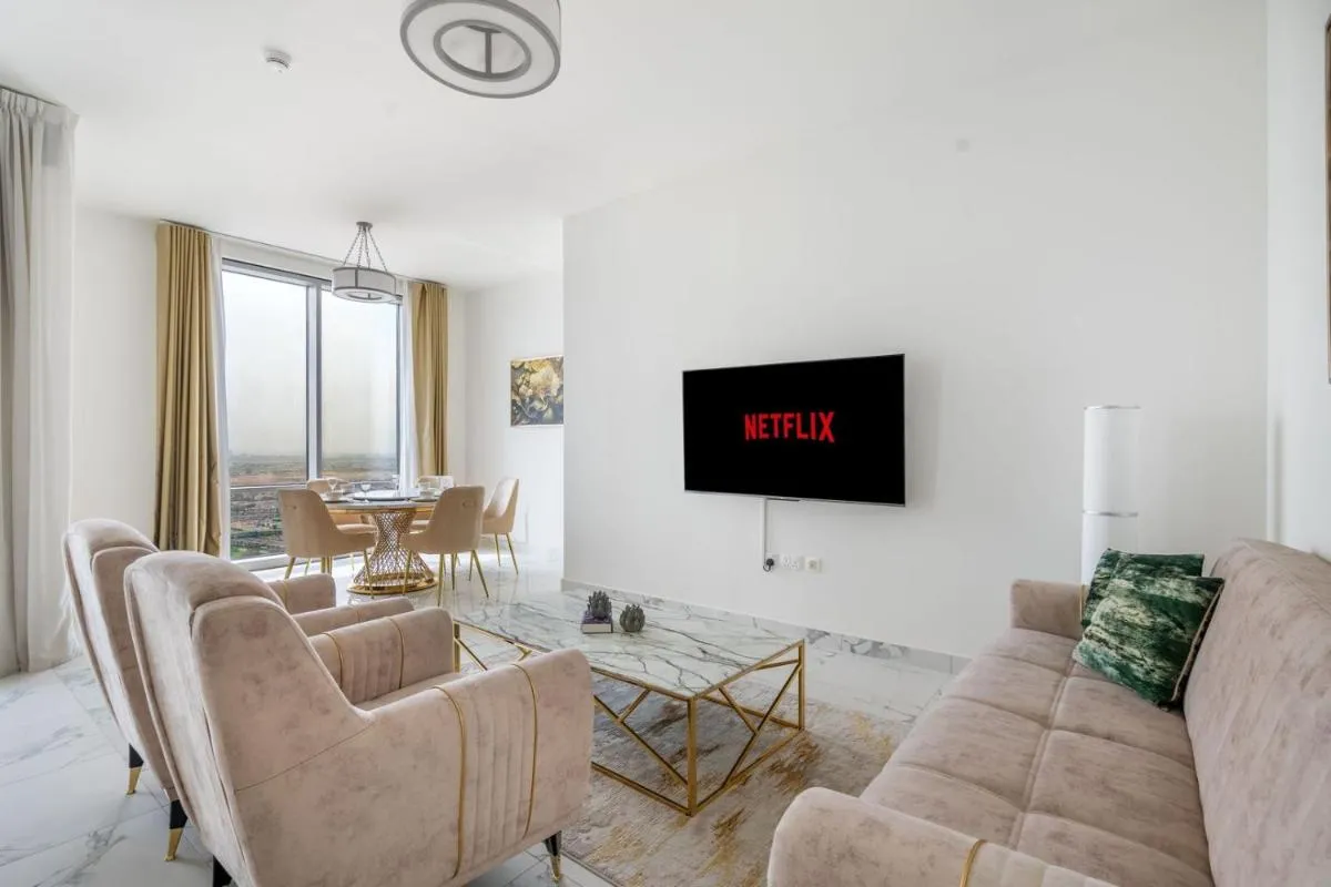 GuestReady – Luxurious retreat with Canal views - 2