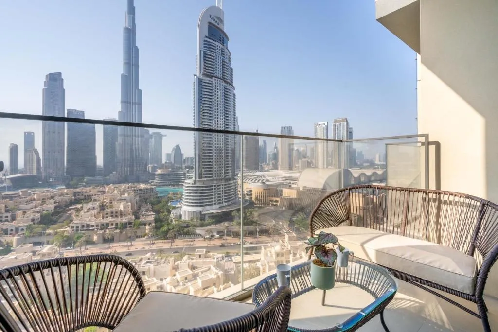 GuestReady – Modern Elegance w Burj Khalifa View