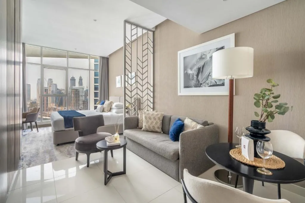 GuestReady – Stylish studio with Dubai Canal view