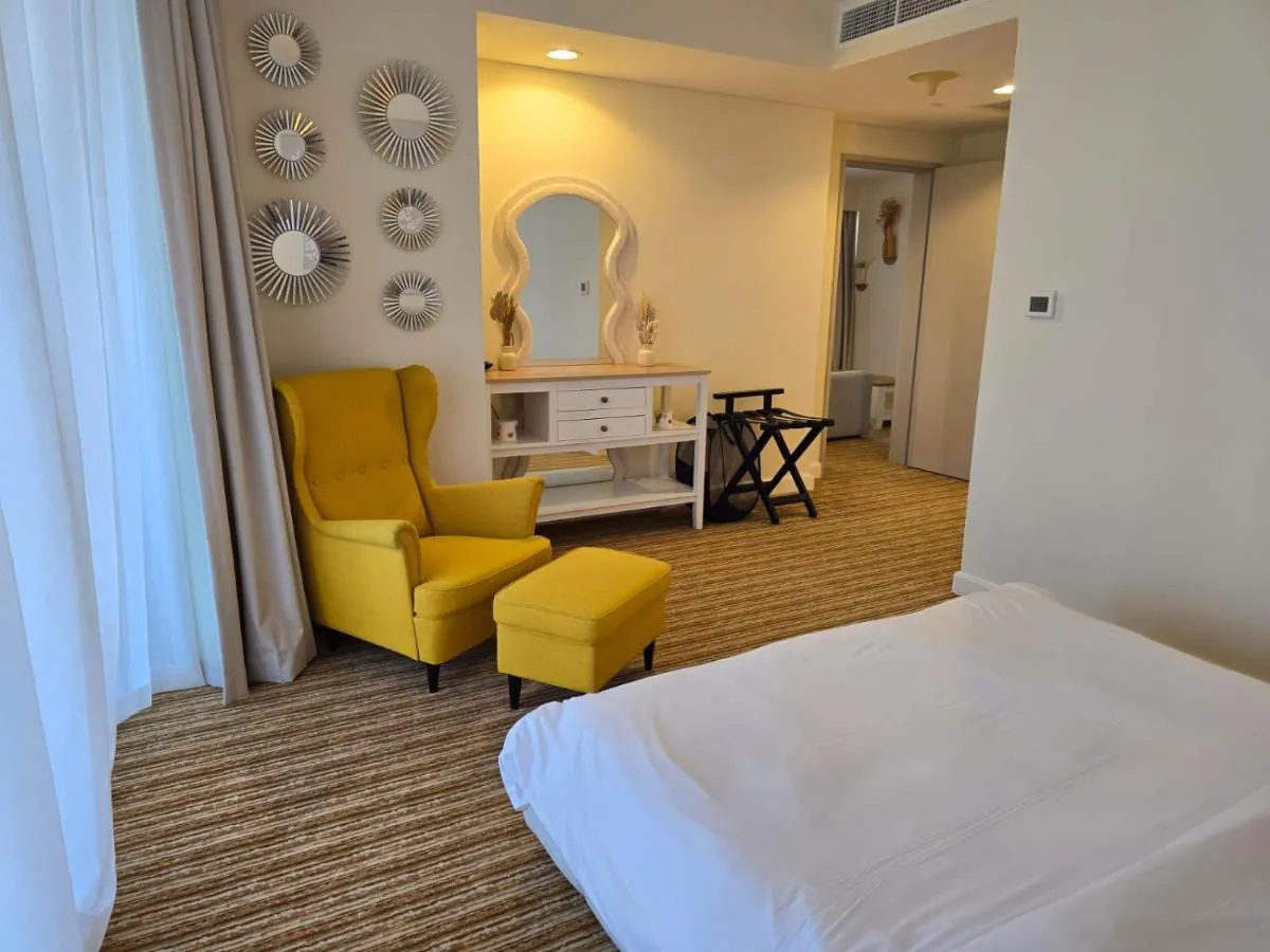 Holistay Luxury Homes – Burj khalifa view – Direct Access Dubai Mall - 2