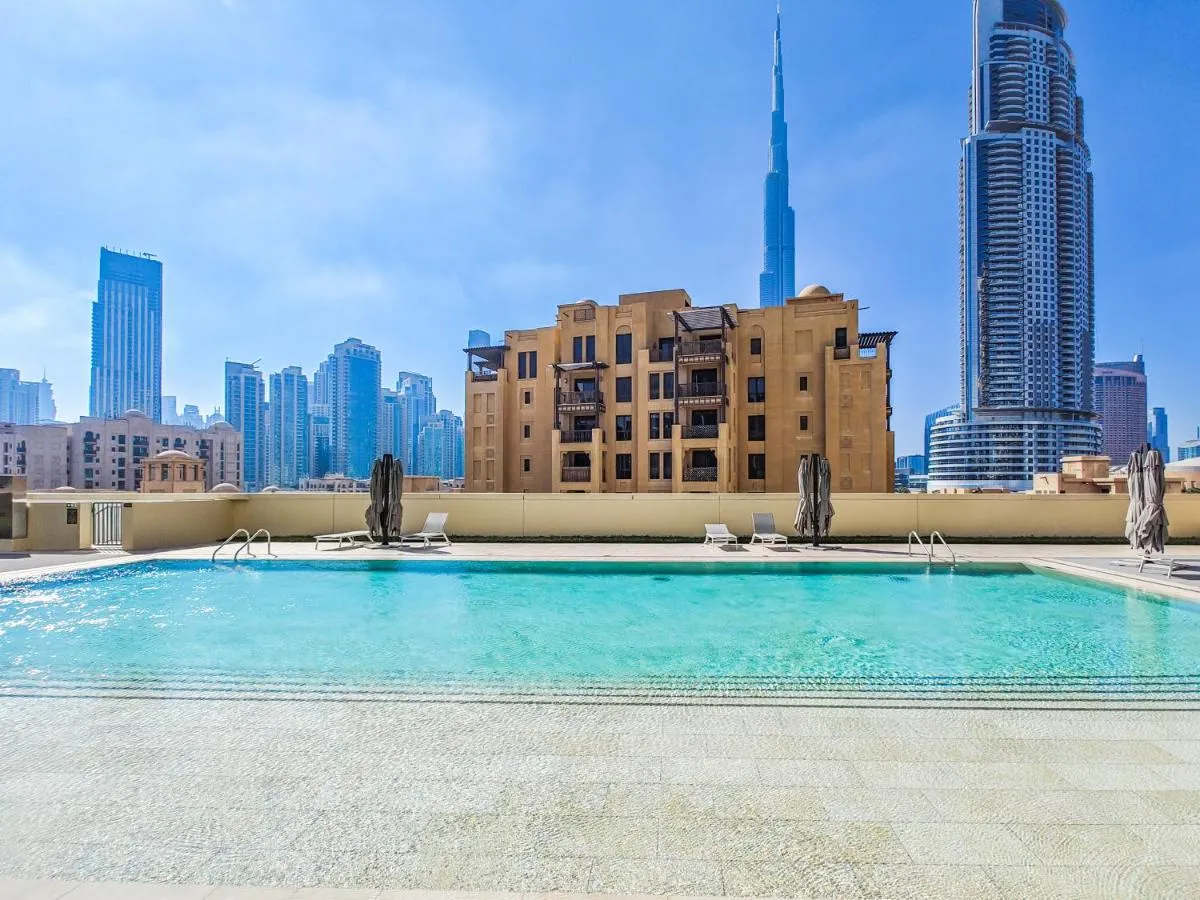 Lavishly Elegant 2BR with Breathtaking Full Burj Khalifa View - 2