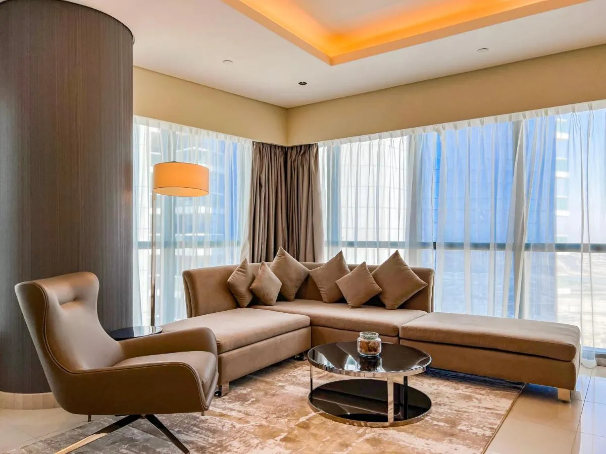 Luton Vacation Homes – Damac Paramount 2BR High Floor, Business Bay, Dubai 61AB06 - 3