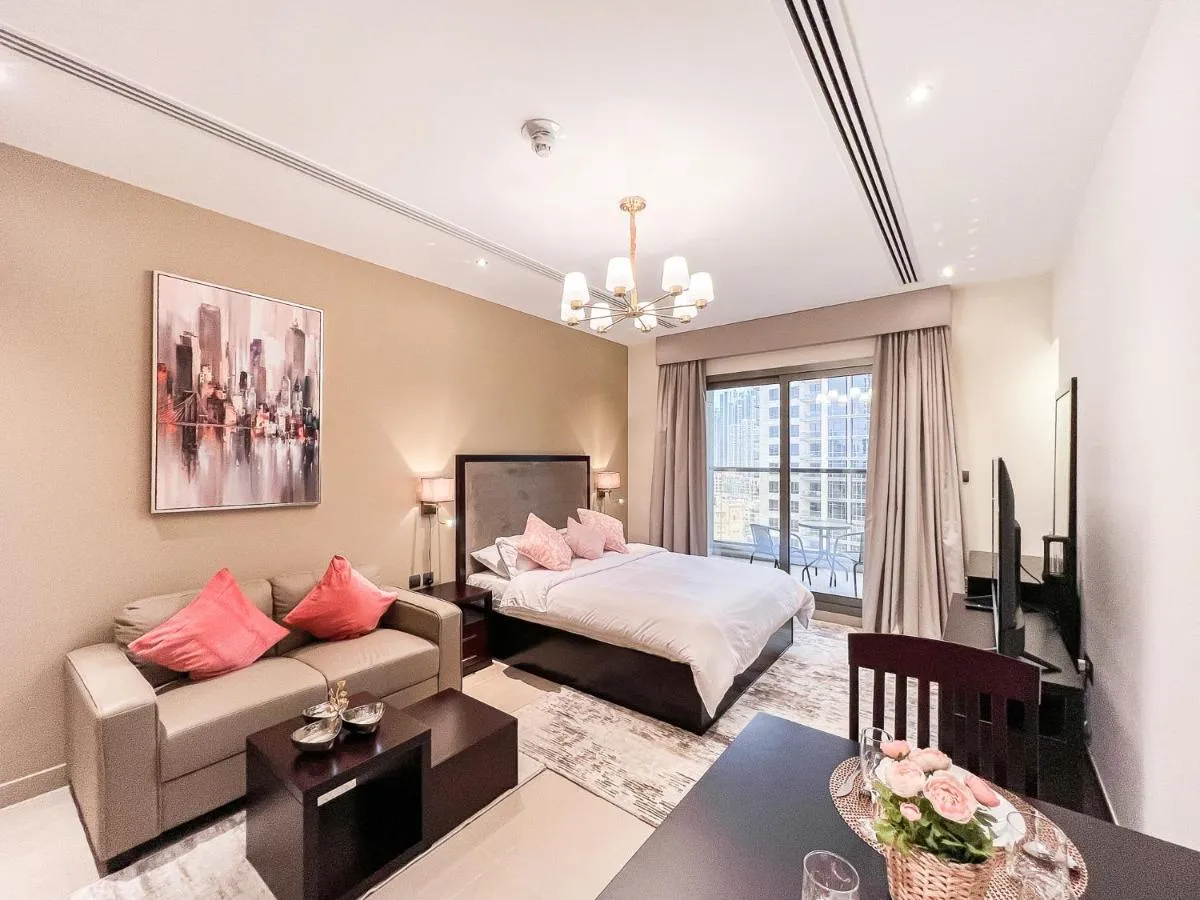 Luton Vacation Homes – Elite Downtown Residence Studio, Burj Khalifa View Dubai – 80AB3 - 2