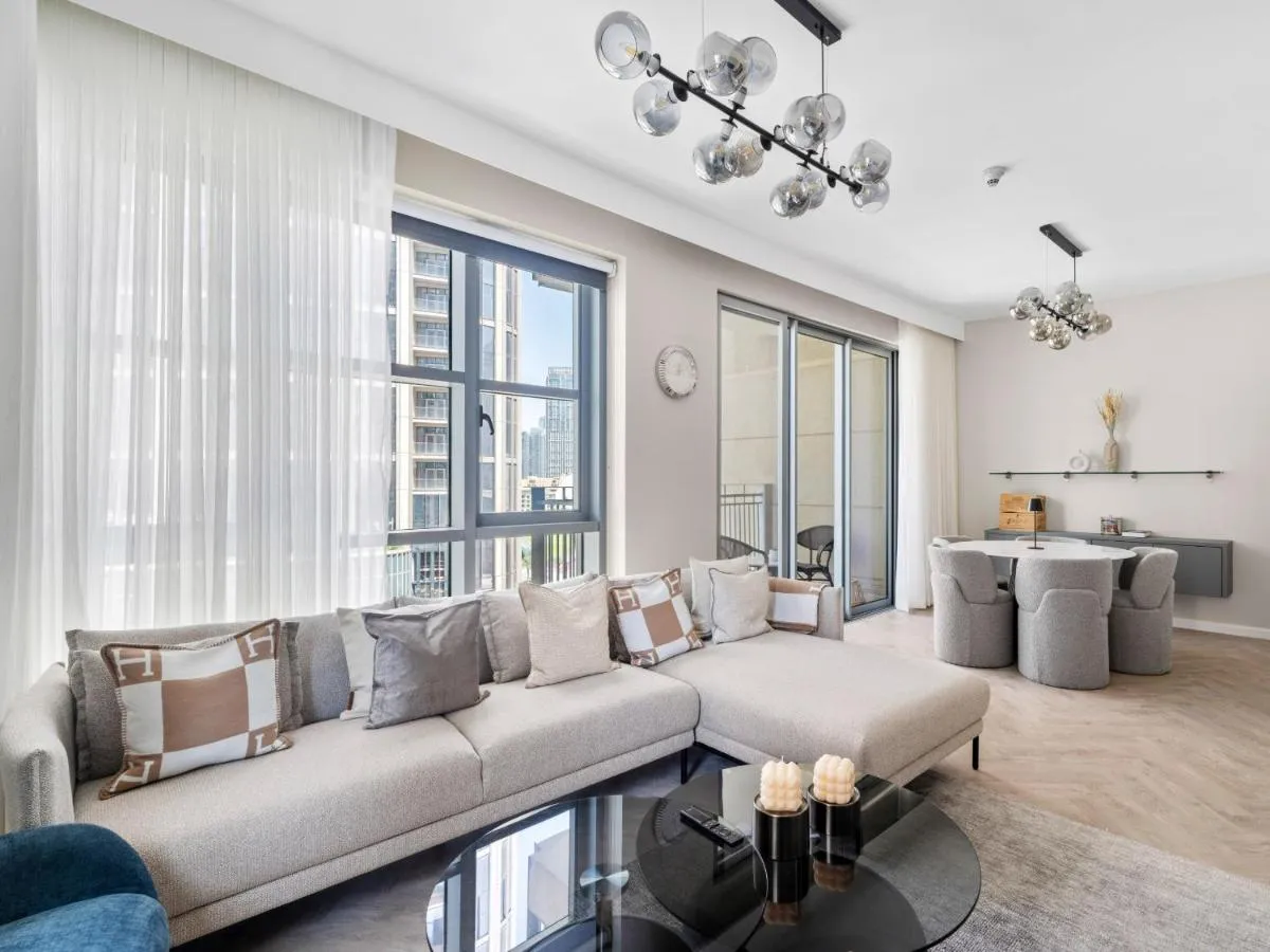 Lux City Loft 3BDR With Full Burj Khalifa View - 2