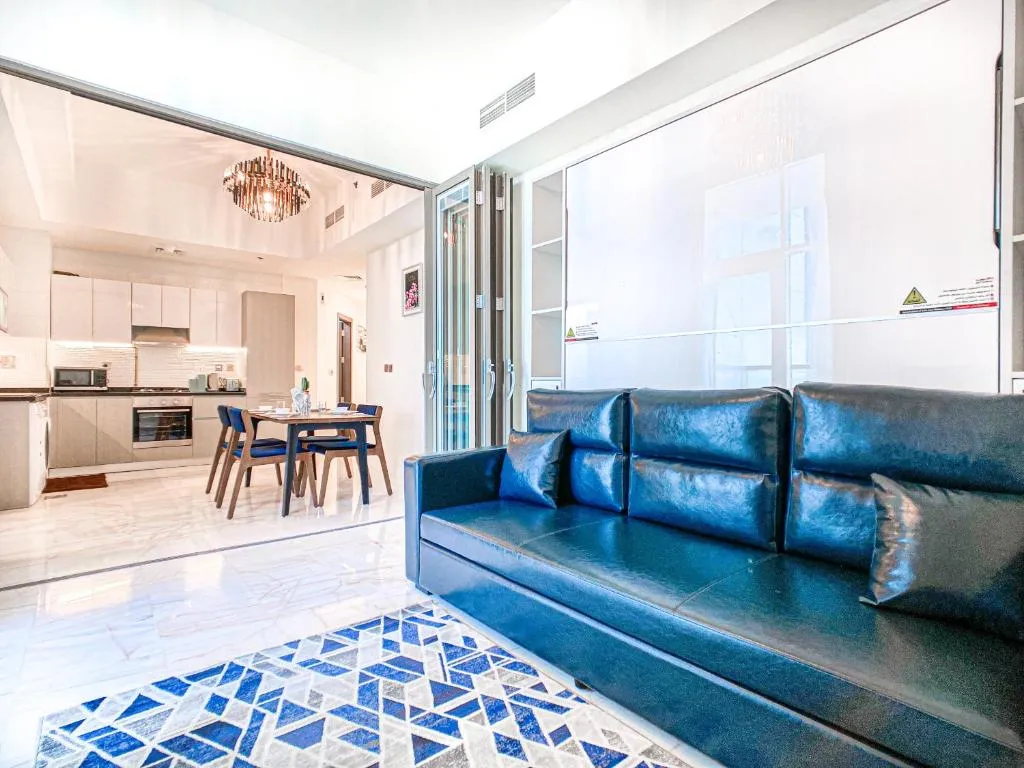 Luxurious 1BDR In Heart of Dubai- Business Bay 12