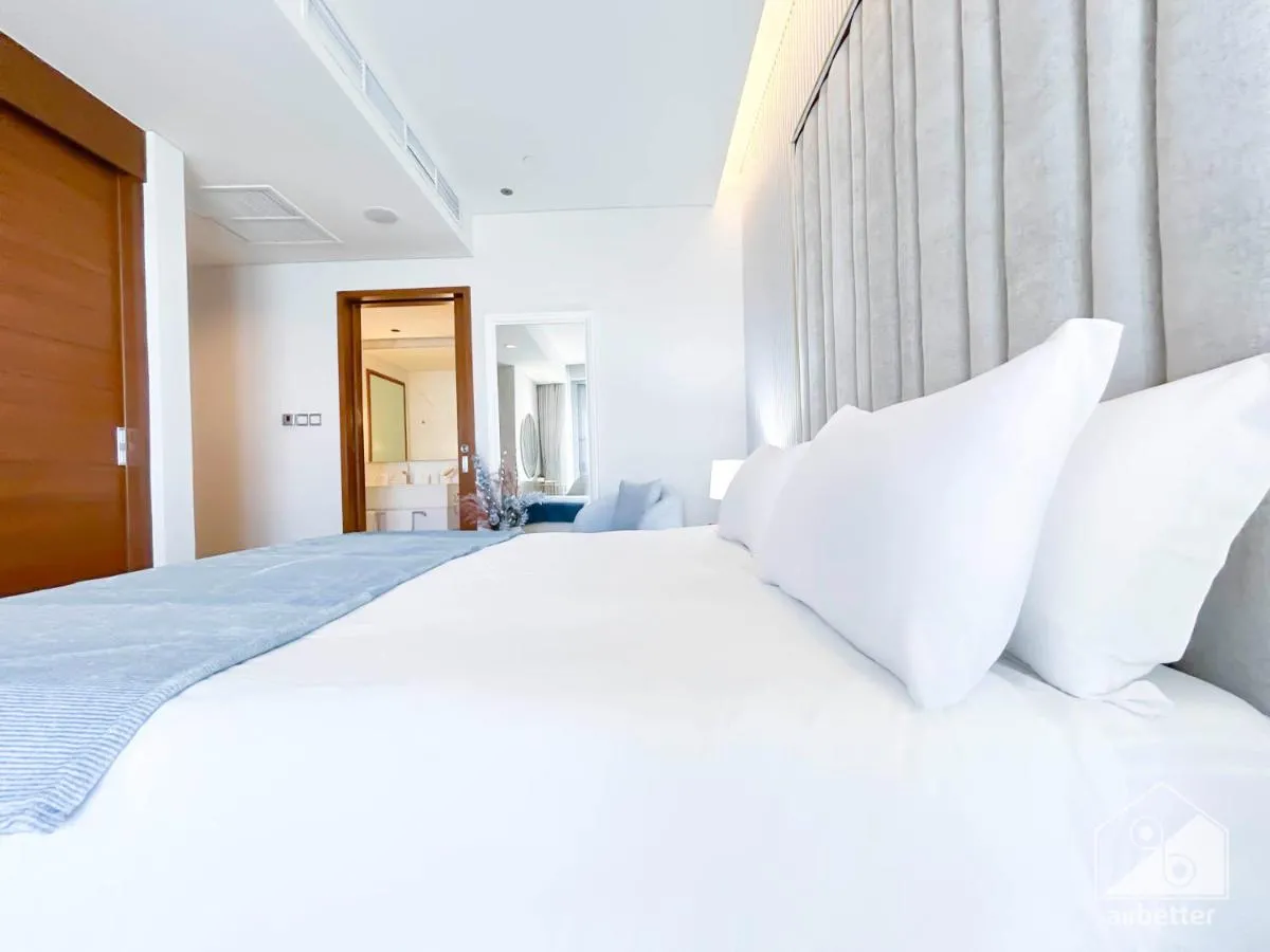 Luxurious 1 bedroom at the Address Dubai Mall - 3