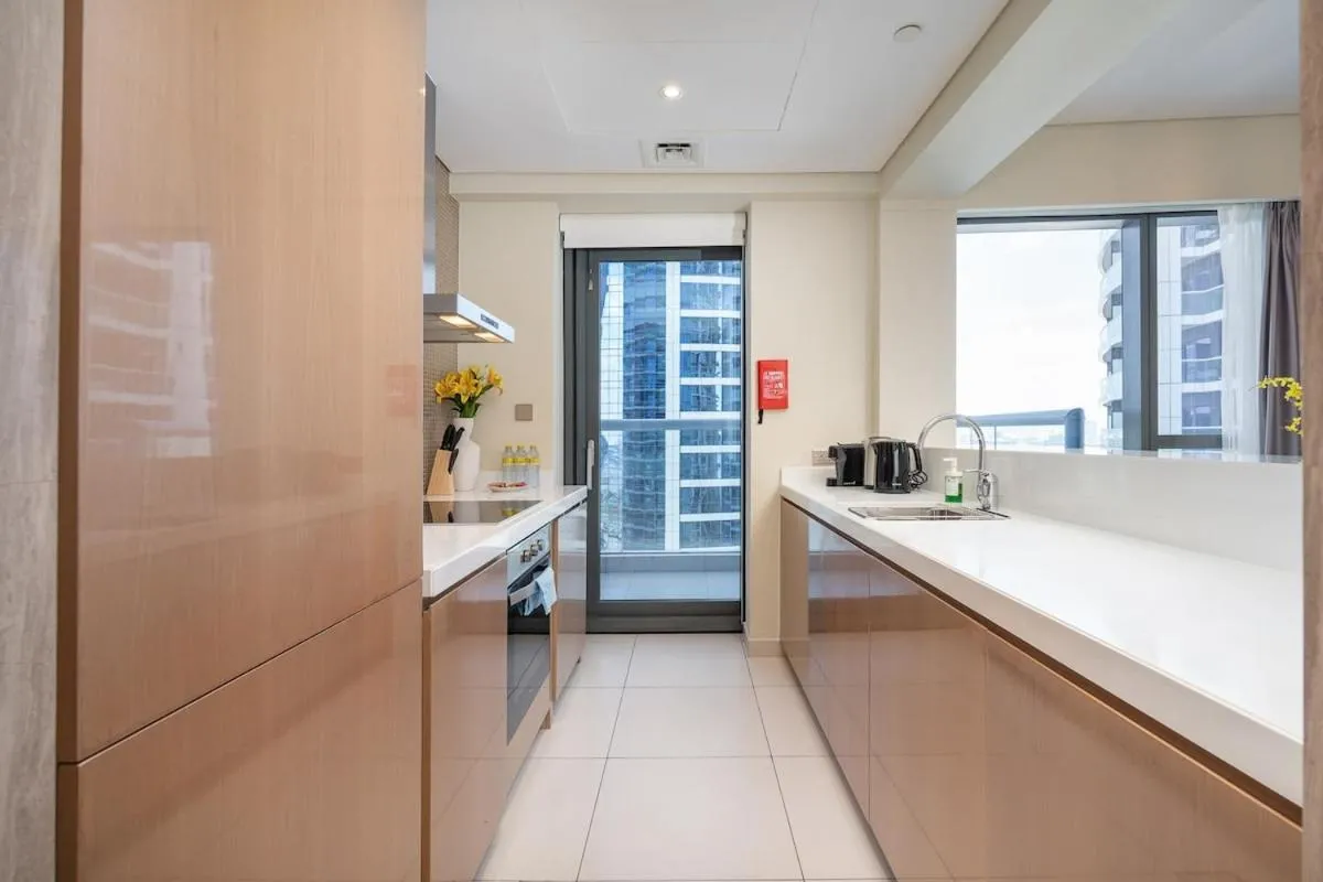 Luxurious Large 2BR Residence in Business Bay Dubai - 3