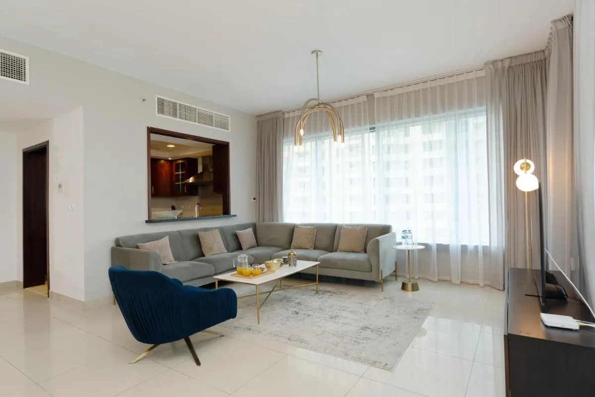 Luxury 1BR -Stunning Burj Khalifa & Fountain Views - 3