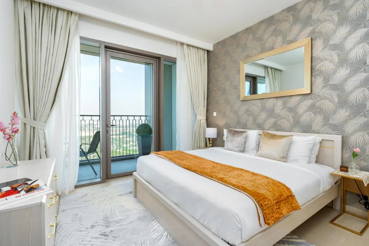 Luxury 2 BR in Downtown Dubai Near Dubai Mall - 3