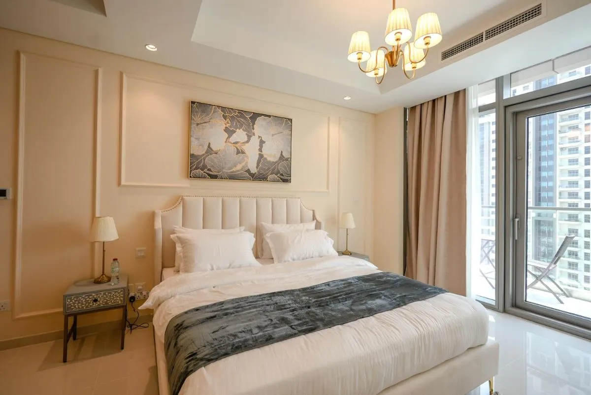 Luxury Apartment Burj Khalifa View - 2