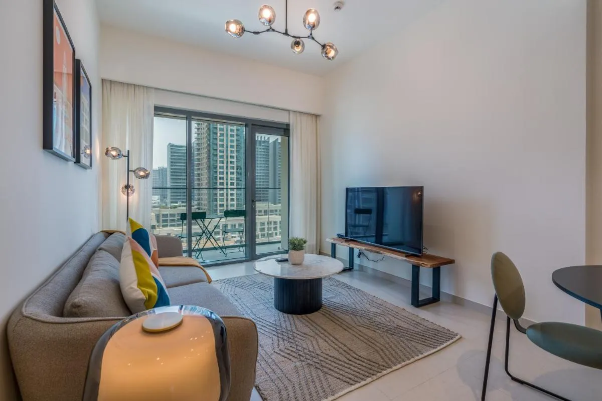 Luxury Burj Royale in the heart of Downtown - 2